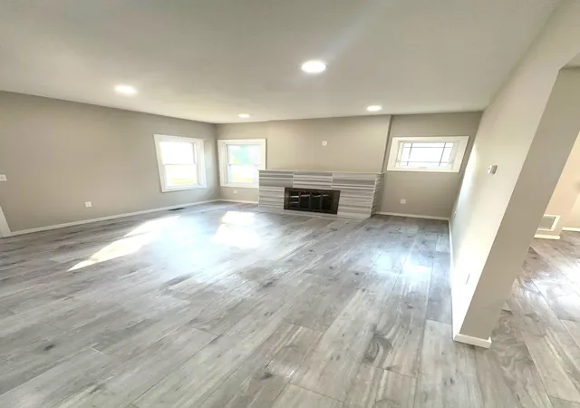 Photo 4 of Single family home for sale at 318 2nd Street W, Wabasha, MN 55981 | MLS# 7113949 | Listing updated on 2026-09-06