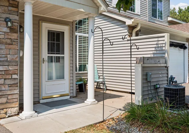 Photo 3 of Single family home for sale at 5216 207th Street N, Forest Lake, MN 55025 | MLS# 7113981 | Listing updated on 2026-08-31
