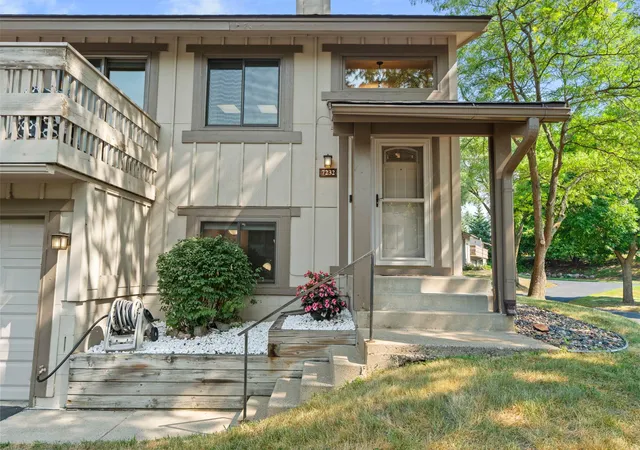 Photo 2 of Single family home for sale at 7232 Woodstock Curv, Minneapolis, MN 55438 | MLS# 7114003 | Listing updated on 2026-09-19