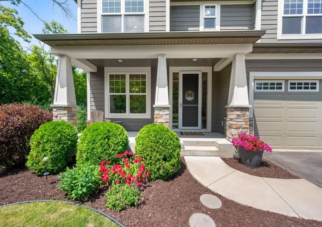 Photo 2 of Sale Pending at 6872 Creekside Way, Excelsior, MN 55331 | MLS# 7114009 | Listing updated on 2026-08-21