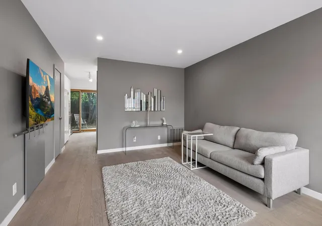 Photo 4 of Single family home for sale at 6427 Barrie Rd, Minneapolis, MN 55435 | MLS# 7114017 | Listing updated on 2026-08-26