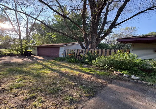 2nd image of 3815 174th Ave Nw, Andover, MN 55304 | MLS# 7114039