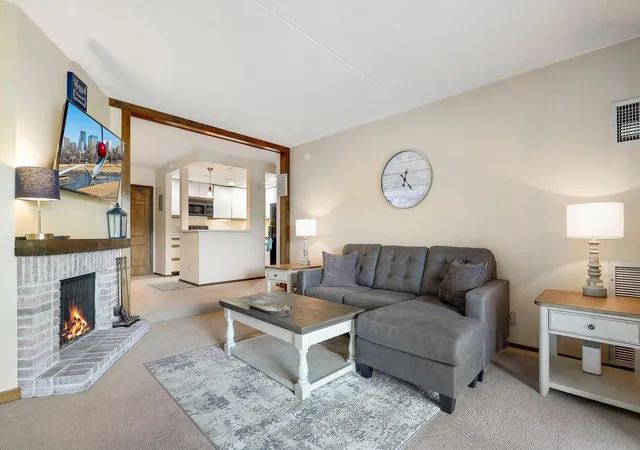 4th image of 6710 Vernon Ave S, Edina, MN 55436