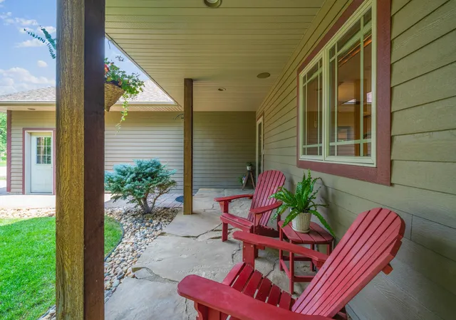 Photo 4 of Single family home for sale at 3123 Crestwood Dr NE, Alexandria, MN 56308 | MLS# 7114066 | Listing updated on 2026-09-29
