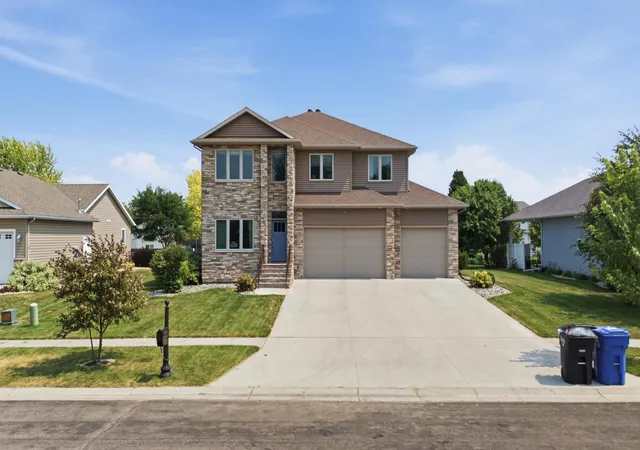 Photo 2 of Single family home for sale at 6282 Martens Way S, Fargo, ND 58104 | MLS# 7114078 | Listing updated on 2026-10-27