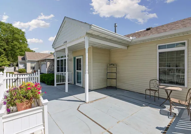 Photo 3 of Single family home for sale at 6936 Inverness Ct #23, Inver Grove Heights, MN 55077 | MLS# 7114085 | Listing updated on 2026-09-20