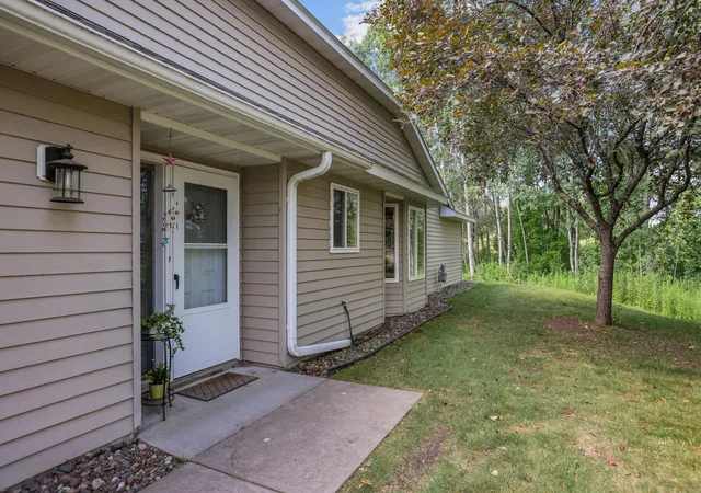 26th image of 1296 Island Dr, Forest Lake, MN 55025 | MLS# 7114087