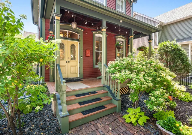 2nd image of 82 Leech St, Saint Paul, MN 55102 | MLS# 7114107