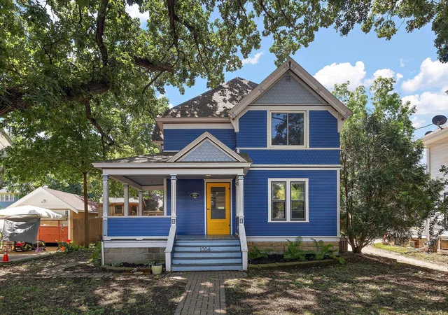 Photo 1 of Single family home for sale at 1004 Center St W, Rochester, MN 55902 | MLS# 7114109 | Listing updated on 2026-09-13