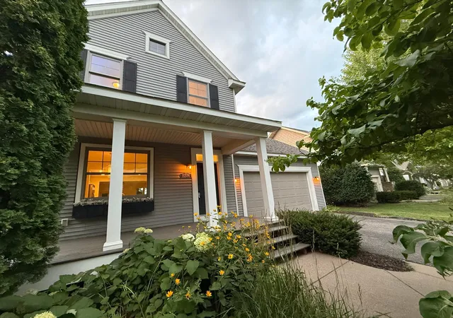 Photo 2 of Sale Pending at 11374 Balsam Way, Saint Paul, MN 55129 | MLS# 7114147 | Listing updated on 2026-09-02