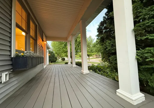 Photo 3 of Sale Pending at 11374 Balsam Way, Saint Paul, MN 55129 | MLS# 7114147 | Listing updated on 2026-09-02