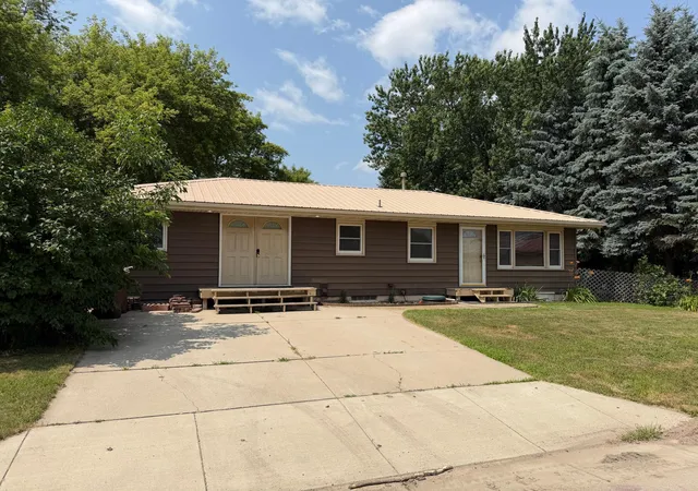 1st image of 202 Maple Ave S, Maple Lake, MN 55358 | MLS# 7114154
