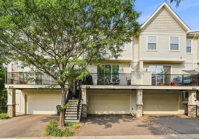 Photo 3 of Single family home for sale at 2582 136th Street W #96, Rosemount, MN 55068 | MLS# 7114158 | Listing updated on 2026-10-06