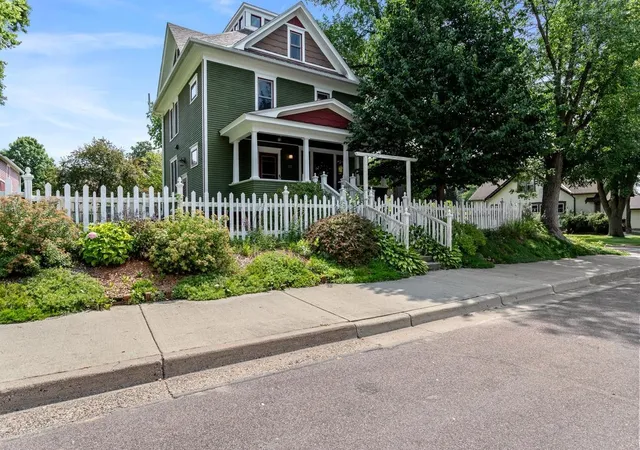 Single family home for sale at 127 4th Avenue S, Brownton, MN 55312 | MLS# 7114186