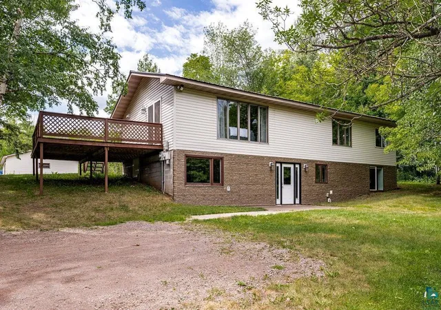 4th image of 5025 Reid Rd, Duluth, MN 55803 | MLS# 7114204
