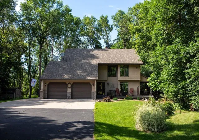 Photo 1 of Sale Pending at 750 S Fairfield Ave, Rush City, MN 55069 | MLS# 7114210 | Listing updated on 2026-08-17