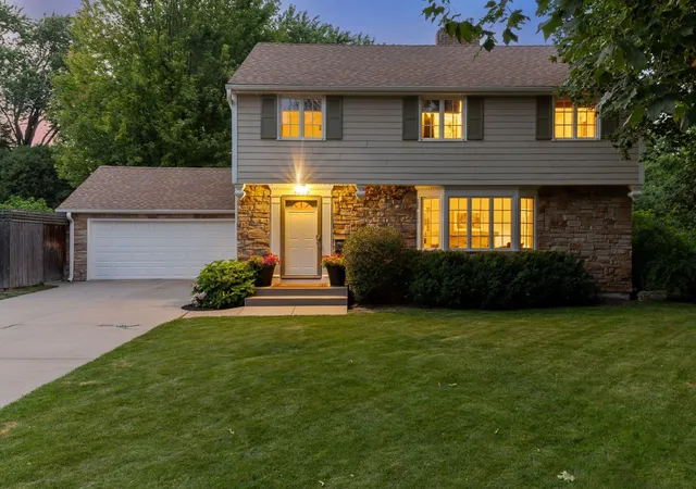 1st image of 5220 Maddox Ln, Minneapolis, MN 55436 | MLS# 7114236