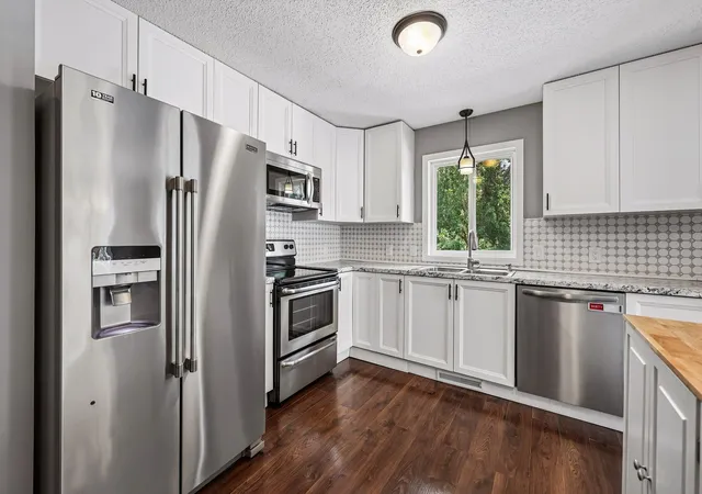 4th image of 905 Walnut St, Farmington, MN 55024 | MLS# 7114259