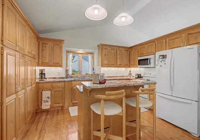 Photo 3 of Single family home for sale at 15235 Yellow Pine St Nw, Andover, MN 55304 | MLS# 7114317 | Listing updated on 2026-10-08