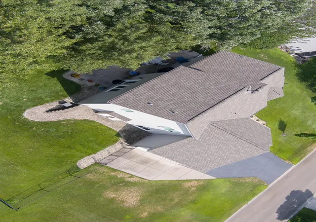 Photo 3 of Single family home for sale at 15235 Yellow Pine St Nw, Andover, MN 55304 | MLS# 7114317 | Listing updated on 2026-10-08