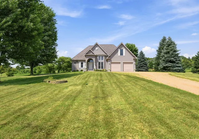 2nd image of 1738 96th Ave, Hammond, WI 54015 | MLS# 7114322