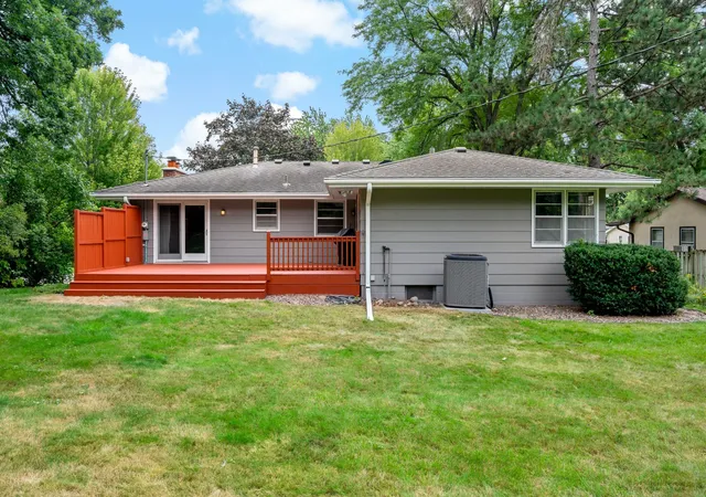 Photo 4 of Single family home for sale at 5921 Wisconsin Cir N, Minneapolis, MN 55428 | MLS# 7114335 | Listing updated on 2026-09-08