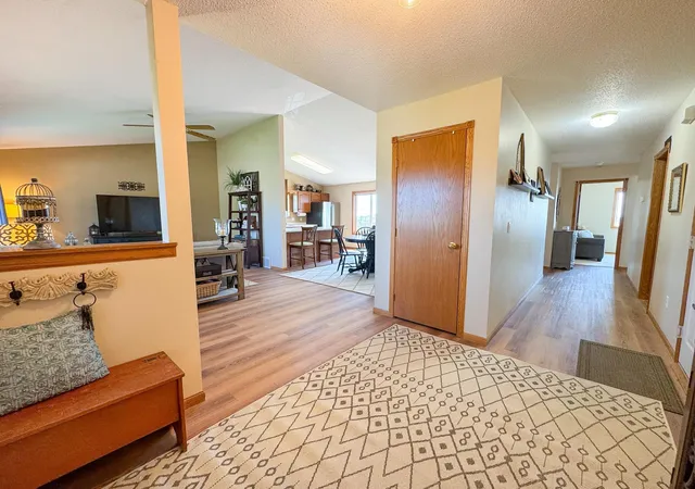 4th image of 1801 Aspen Ln, Fergus Falls, MN 56537 | MLS# 7114337