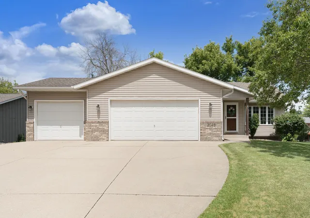 1st image of 2040 Greenwood Dr, Owatonna, MN 55060 | MLS# 7114349