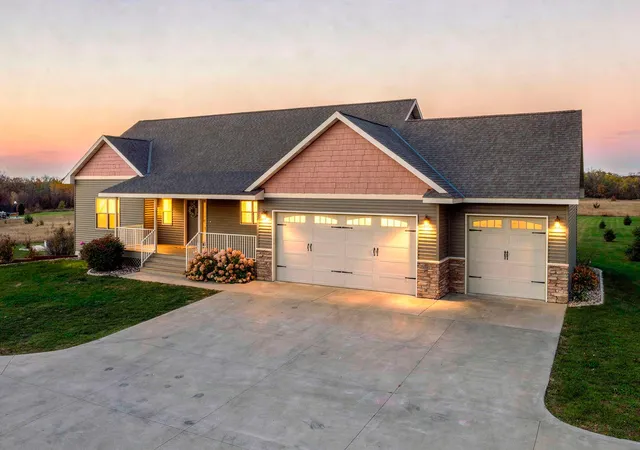 Photo 2 of Single family home for sale at 13373 58th Avenue, South Haven, MN 55382 | MLS# 7114358 | Listing updated on 2026-10-20