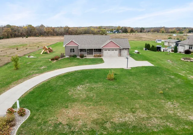 Photo 3 of Single family home for sale at 13373 58th Avenue, South Haven, MN 55382 | MLS# 7114358 | Listing updated on 2026-10-20