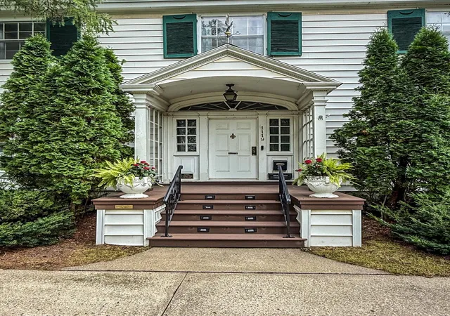 Photo 3 of Single family home for sale at 1119 Broadway N, Fargo, ND 58102 | MLS# 7114359 | Listing updated on 2026-08-11