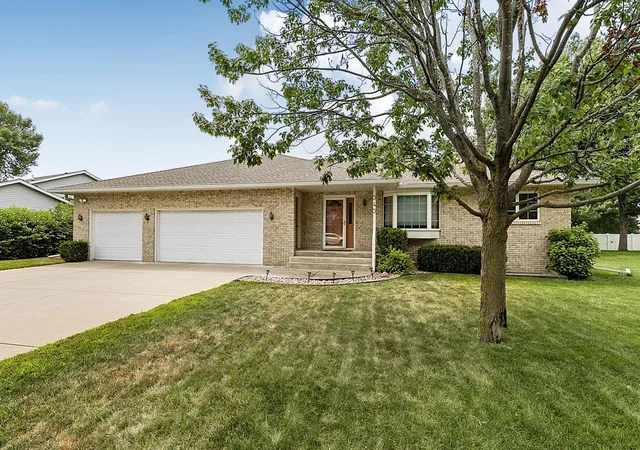 1st image of 343 Pondview Ln, Saint Joseph, MN 56374 | MLS# 7114368
