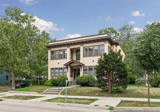 Photo 1 of Sale Pending at 3856 Grand Ave S #3, Minneapolis, MN 55409 | MLS# 7114386 | Listing updated on 2026-09-04