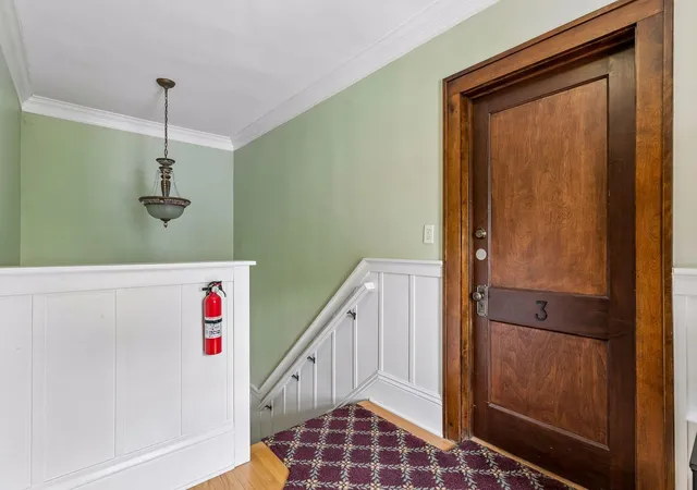 Listing Photo 3 - Condo for sale in building located at 3856 Grand Ave S, Minneapolis, MN 55409 - Unit #3