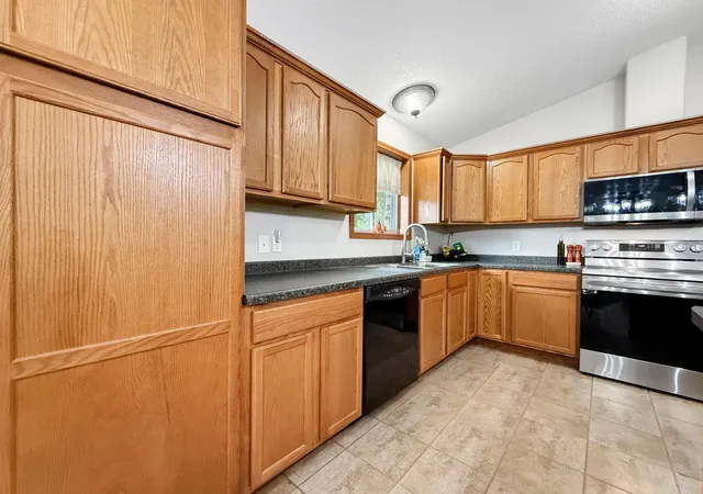 Photo 3 of Single family home for sale at 4437 Scotchpine Ct NW, Bemidji, MN 56601 | MLS# 7114398 | Listing updated on 2026-10-01