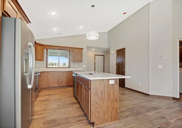 Photo 4 of Single family home for sale at 301 Gateway Pkwy, Osceola, WI 54020 | MLS# 7114410 | Listing updated on 2026-08-27