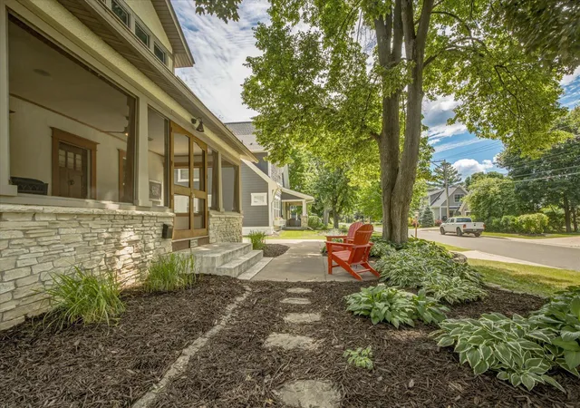 Photo 22 of Sale Pending at 2279 8th Street, Saint Paul, MN 55110 | MLS# 7114422 | Listing updated on 2026-08-23