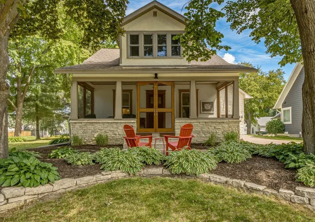 Photo 2 of Sale Pending at 2279 8th Street, Saint Paul, MN 55110 | MLS# 7114422 | Listing updated on 2026-08-23