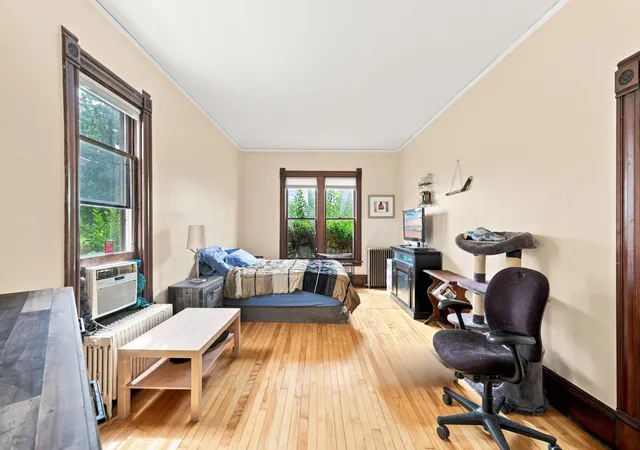 Listing Photo 4 - Condo for sale in building located at 2641 Pillsbury Ave S, Minneapolis, MN 55408