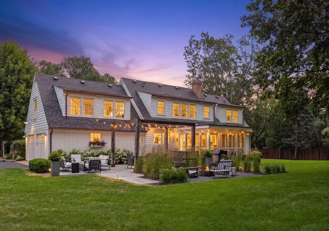 3rd image of 18855 Park Ave, Wayzata, MN 55391 | MLS# 7114438