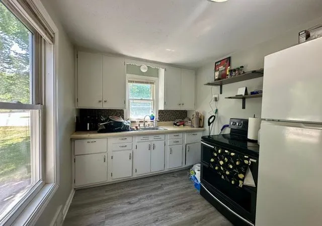 Photo 3 of Single family home for sale at 521 5th Avenue E, Alexandria, MN 56308 | MLS# 7114442 | Listing updated on 2026-09-23