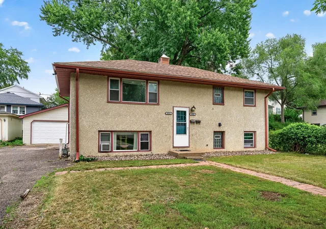 2nd image of 4509 Fillmore St Ne, Minneapolis, MN 55421 | MLS# 7114454