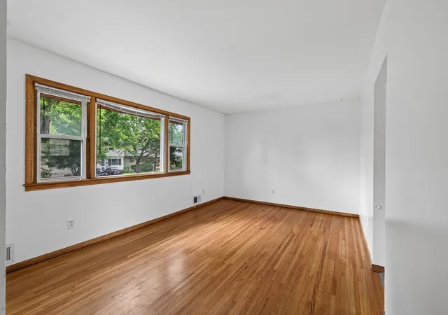 Listing Photo 4 - Condo for sale in building located at 4509 Fillmore St NE, Minneapolis, MN 55421