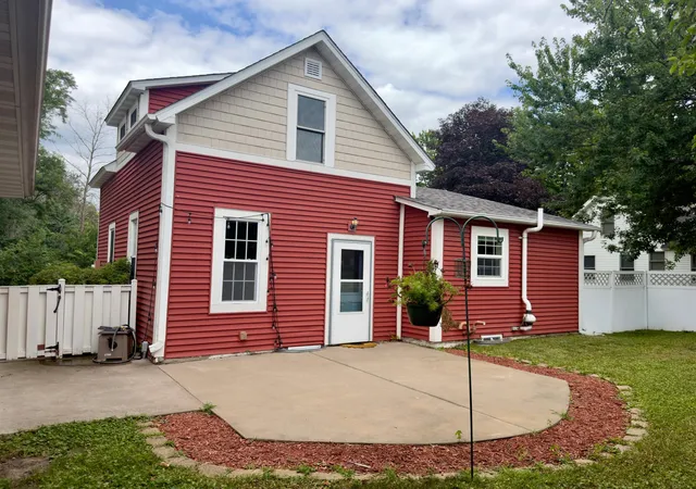 4th image of 616 N Pierce Ave, New Richmond, WI 54017 | MLS# 7114480