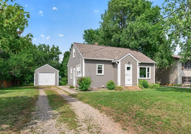 1st image of 307 E 4th St, Monticello, MN 55362 | MLS# 7114497