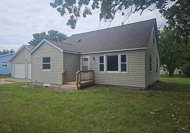 Photo 1 of Sale Pending at 1131 80th Avenue Ne, Minneapolis, MN 55432 | MLS# 7114509 | Listing updated on 2026-08-28