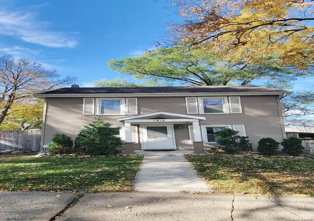 Photo 1 of Sale Pending at 1418 Central Ave N, Faribault, MN 55021 | MLS# 7114516 | Listing updated on 2026-10-19