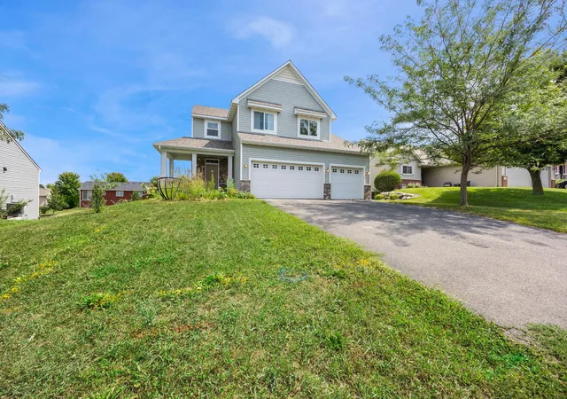Photo 2 of Sale Pending at 838 10th Ave Ne, Lonsdale, MN 55046 | MLS# 7114524 | Listing updated on 2026-09-03