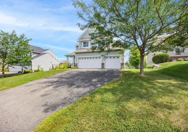 Photo 3 of Sale Pending at 838 10th Ave Ne, Lonsdale, MN 55046 | MLS# 7114524 | Listing updated on 2026-09-03