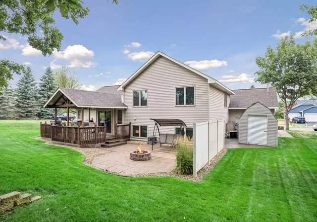 Photo 3 of Single family home for sale at 6090 145th Lane Nw, Ramsey, MN 55303 | MLS# 7114542 | Listing updated on 2026-10-01